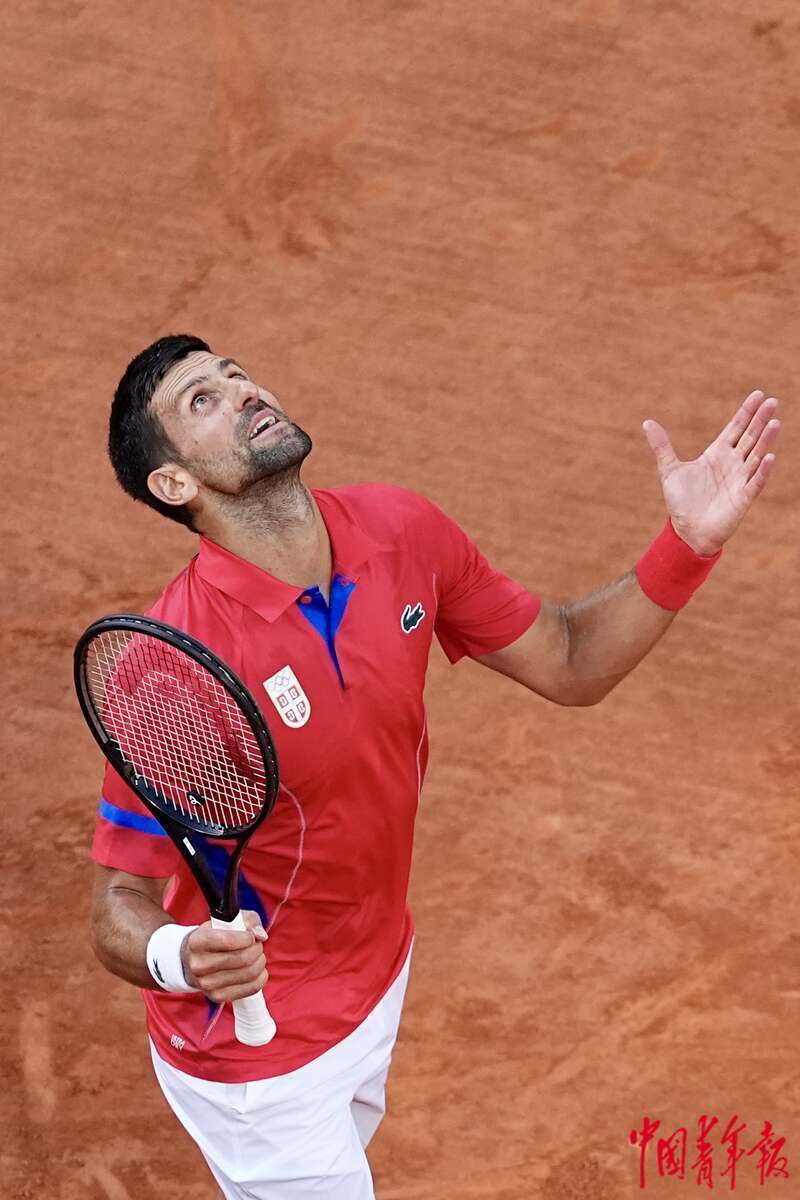 日本网球队险胜法国网球队，德约科维奇爆发神勇