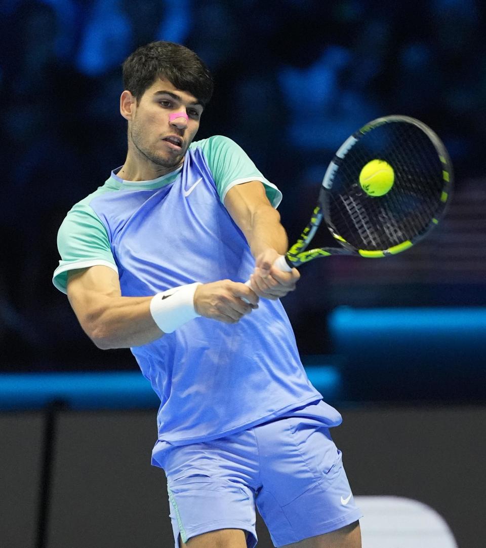 拉沃尔杯逆转ATP总决赛,兹维列夫统治全场 拉沃尔杯逆转ATP总决赛,兹维列夫统治全场