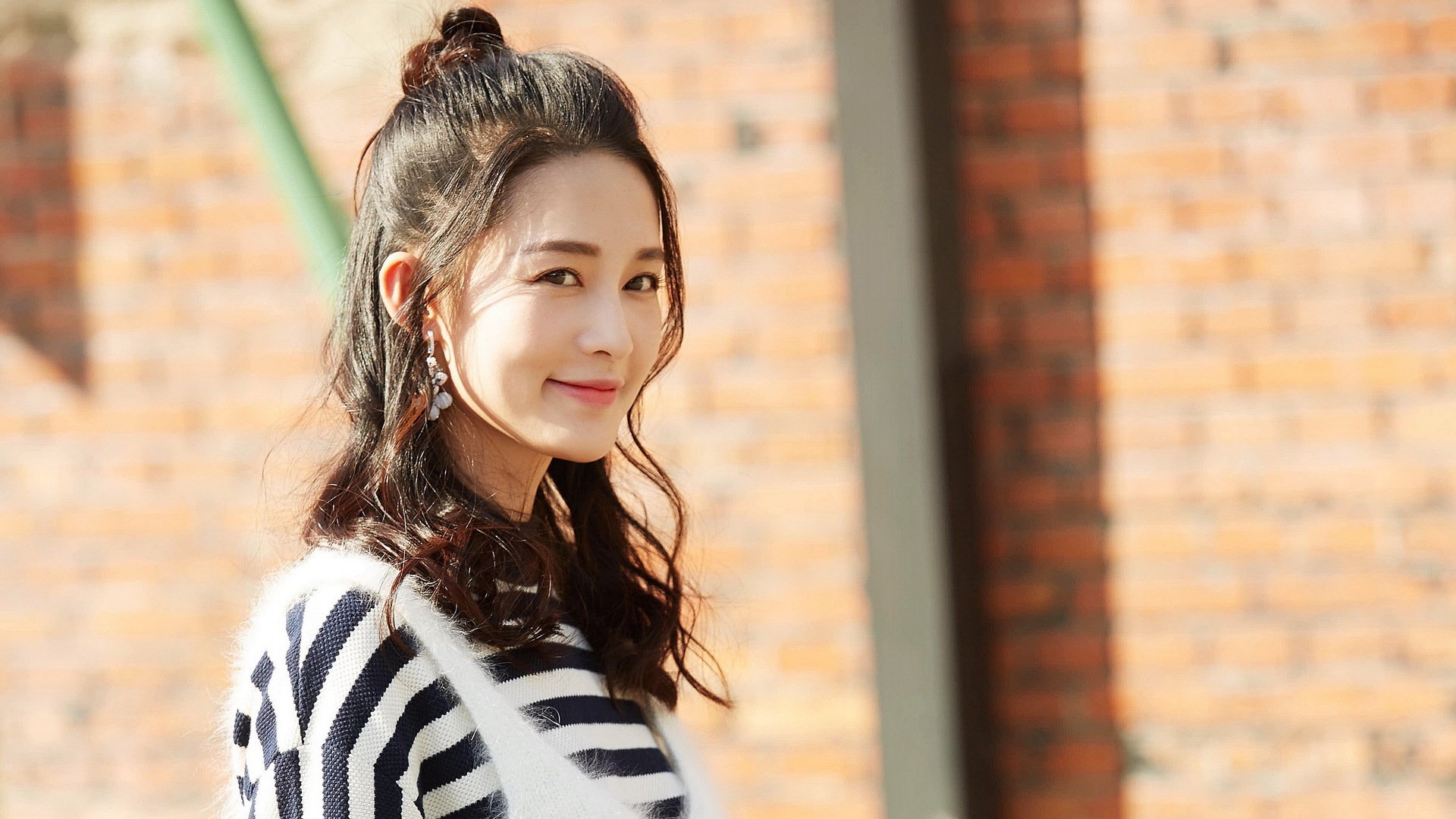 霍勒迪一剑封喉!上海队主场力克独行侠