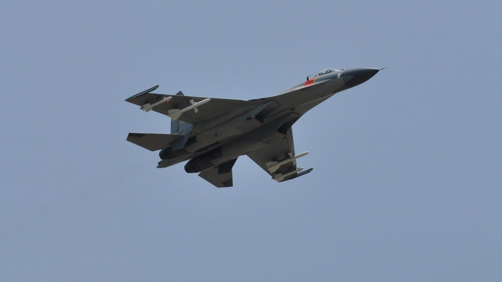 暗红与翠绿之间,穆雷八年一剑,温网如何完成对法网的灵魂超越