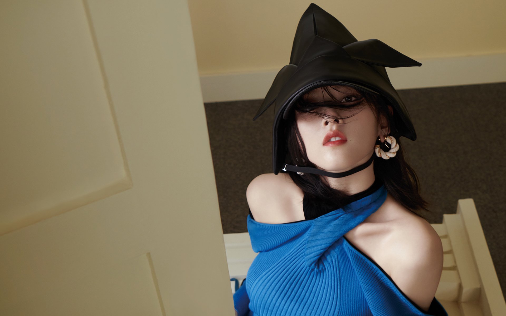 灌篮风暴席卷绿茵德比，当鹈鹕制霸的压迫感笼罩国家德比之夜